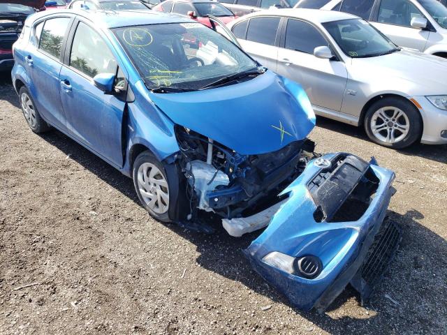 TOYOTA PRIUS C 2015 with VIN JTDKDTB33F1585780 - Photo from auction