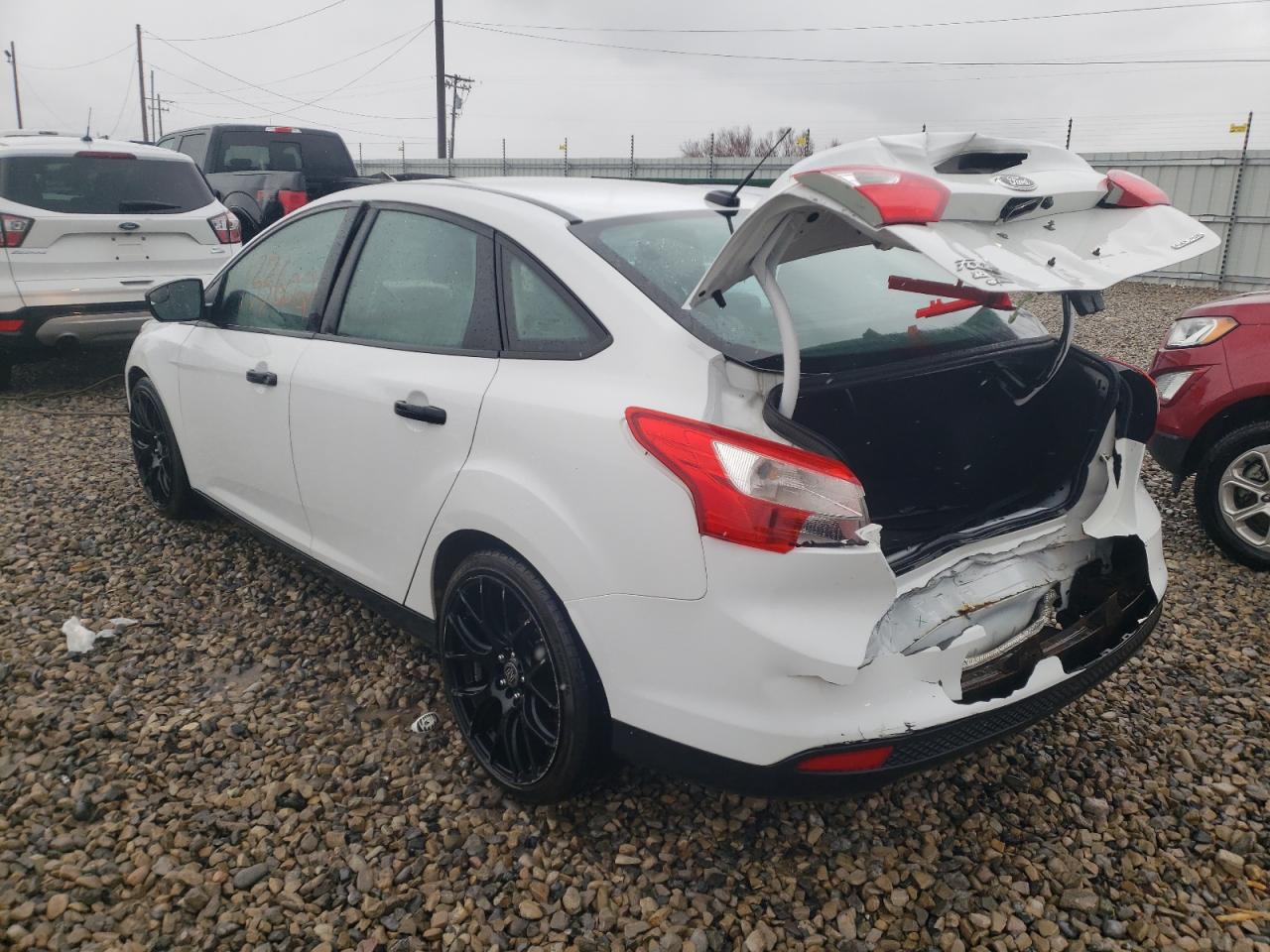 Photo 3 from auction – 2013 FORD FOCUS S with VIN 1FADP3E20DL210245