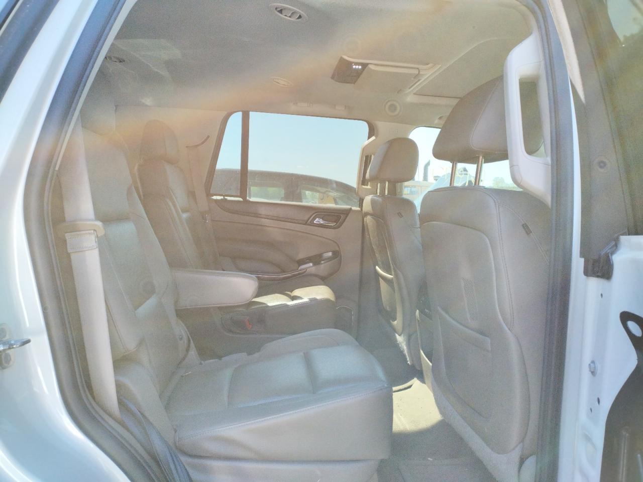 Photo 6 from auction – 2015 GMC YUKON SLT with VIN 1GKS1BKC8FR596721