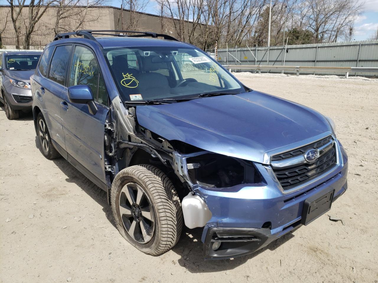SUBARU FORESTER 2 2017 with VIN JF2SJARC1HH426299 - Photo from auction