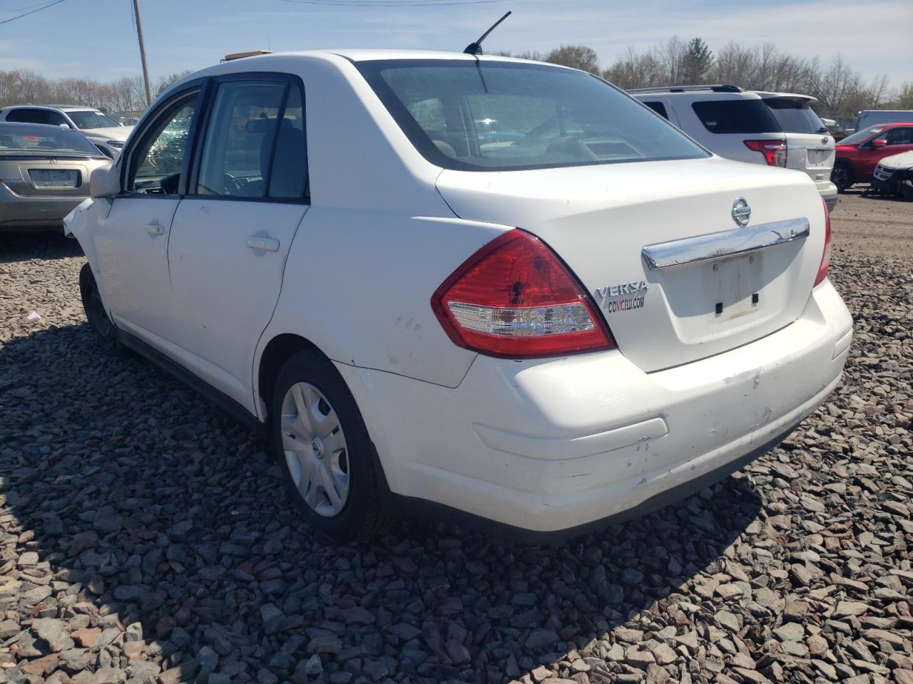 Photo 3 from auction – 2010 NISSAN VERSA S with VIN 3N1BC1AP0AL452054