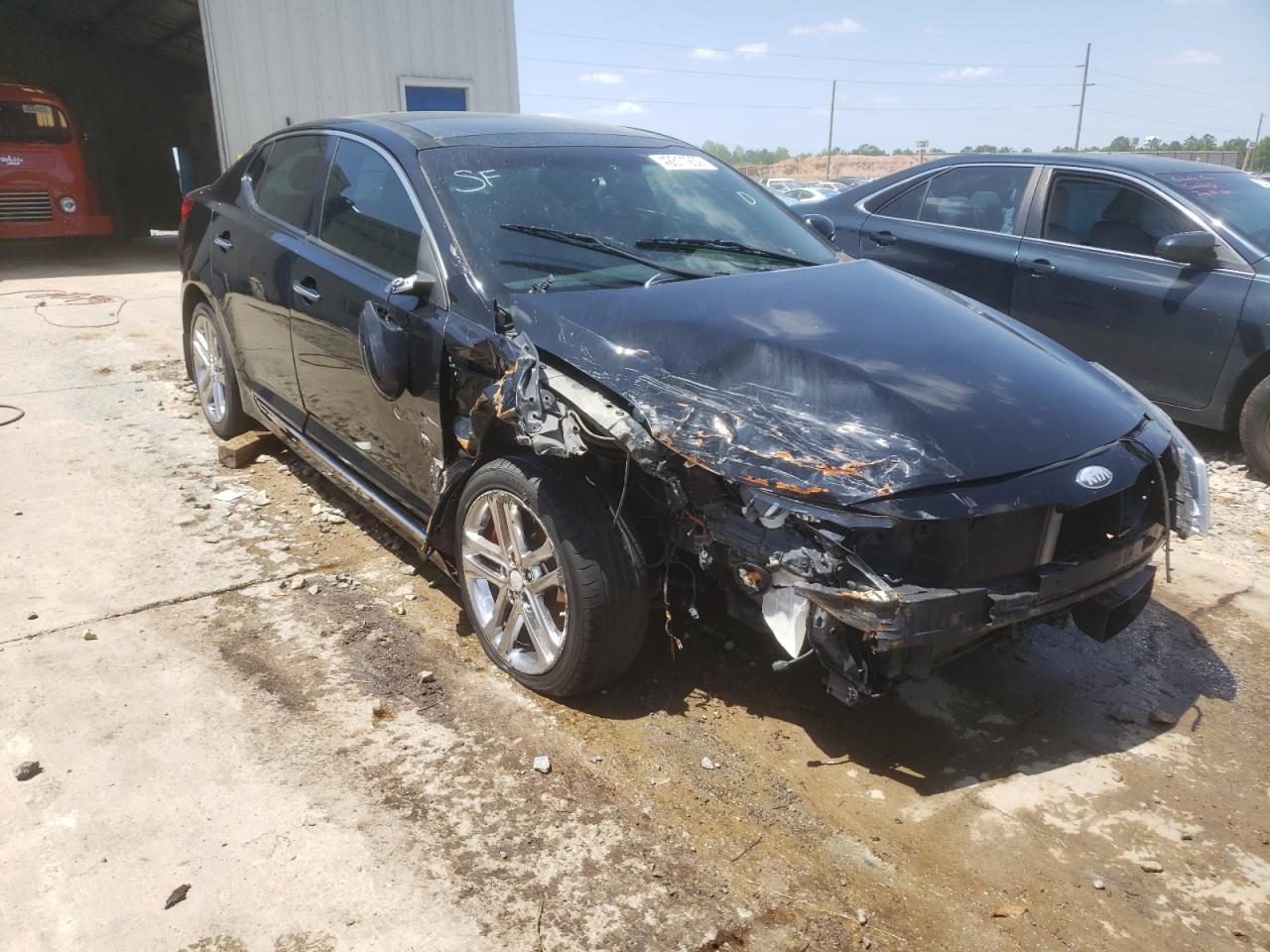 KIA OPTIMA SX 2013 with VIN 5XXGR4A62DG106016 - Photo from auction