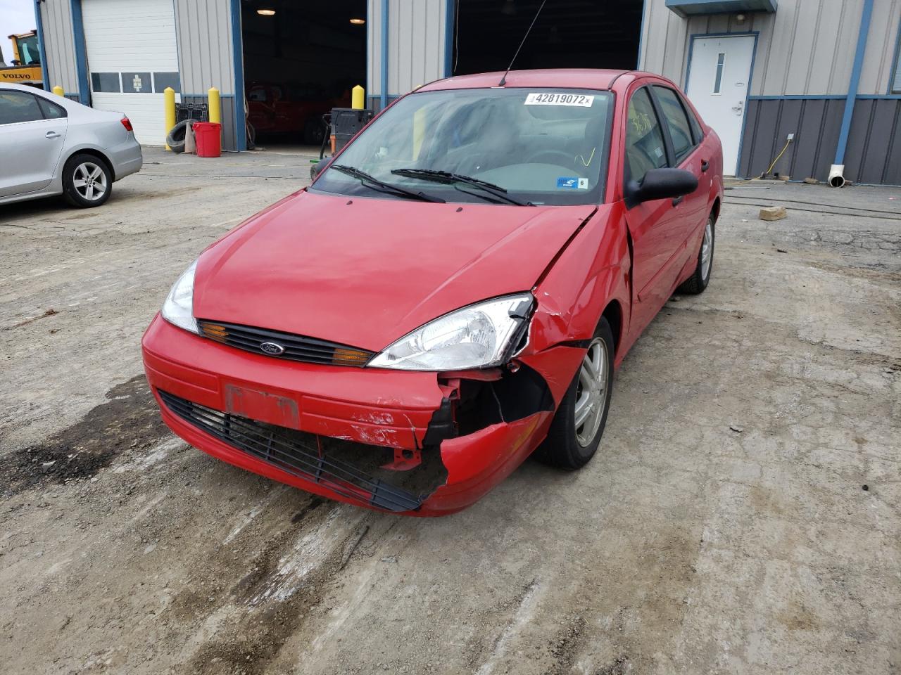 Photo 2 from auction – 2002 FORD FOCUS SE with VIN 1FAFP34P72W279256