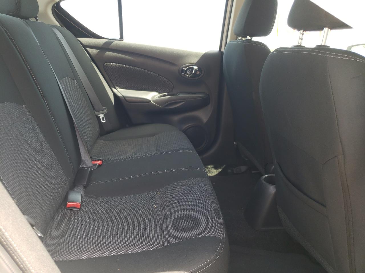 Photo 6 from auction – 2019 NISSAN VERSA S with VIN 3N1CN7AP7KL847531