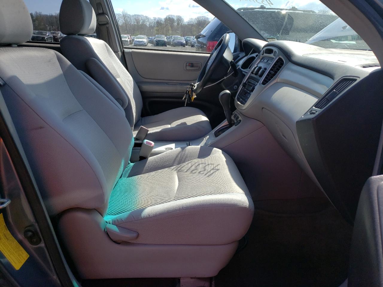Photo 5 from auction – 2006 TOYOTA HIGHLANDER with VIN JTEDW21A760002223