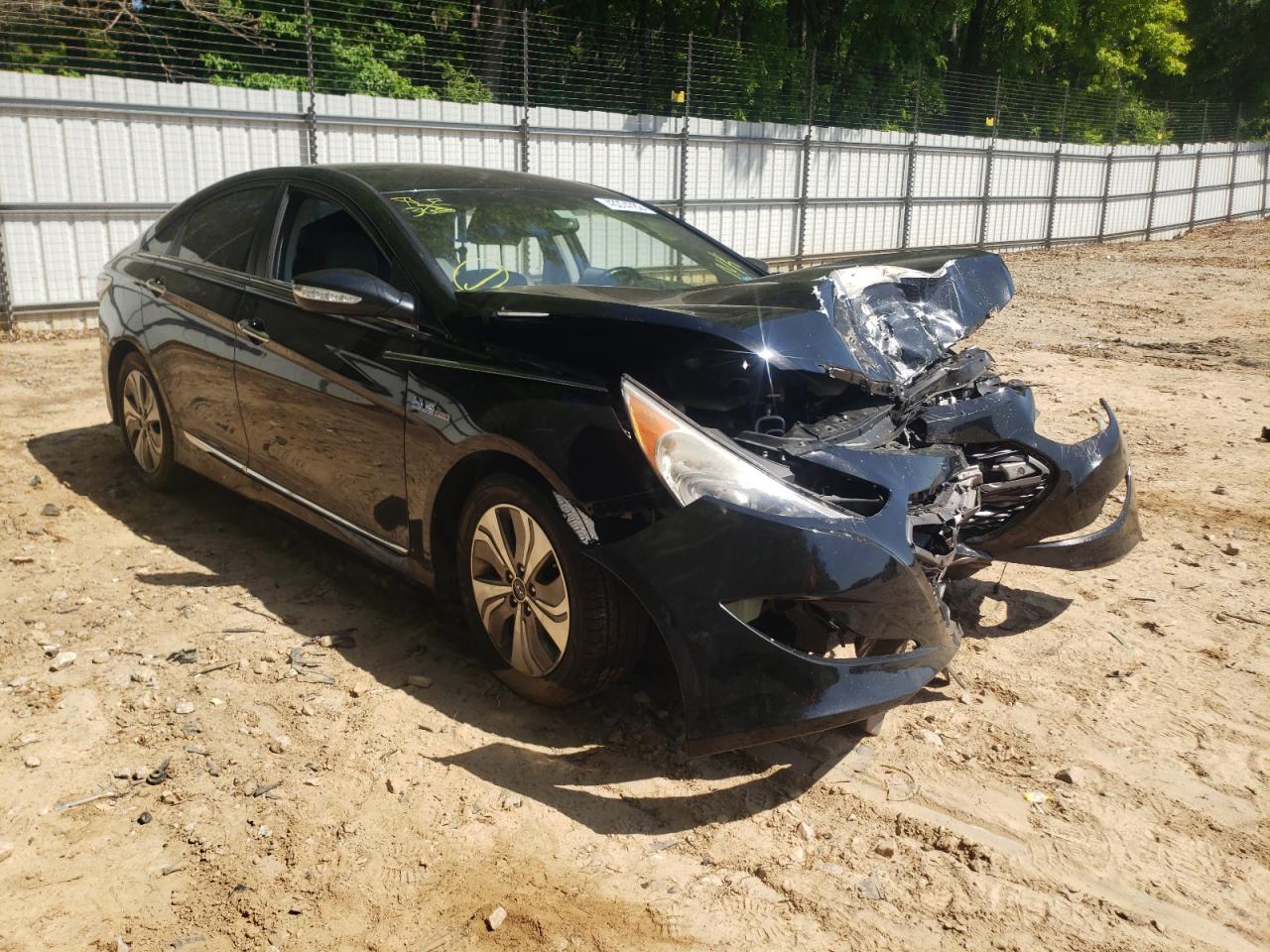 Photo 11 from auction – 2013 HYUNDAI SONATA HYB with VIN KMHEC4A48DA085171