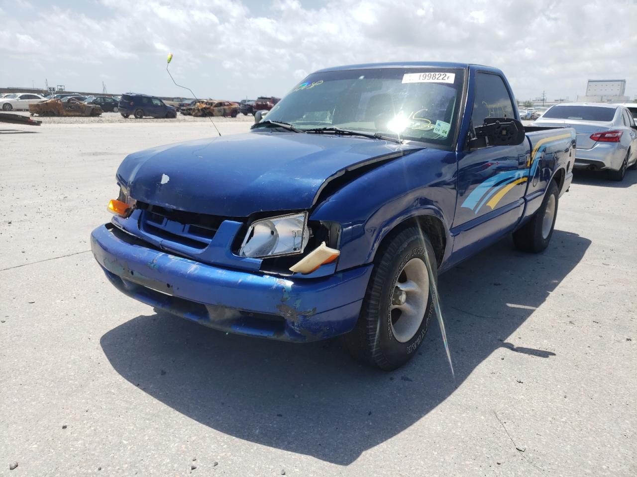 Photo 2 from auction – 1998 ISUZU HOMBRE with VIN 1GGCS1446W8667061