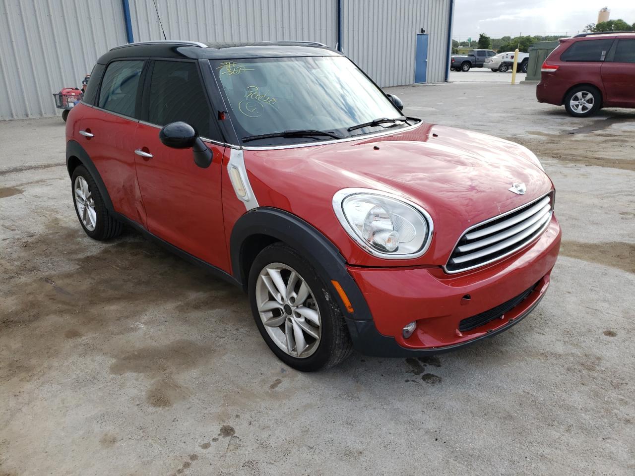 MINI COOPER COU 2013 with VIN WMWZB3C53DWM08146 - Photo from auction
