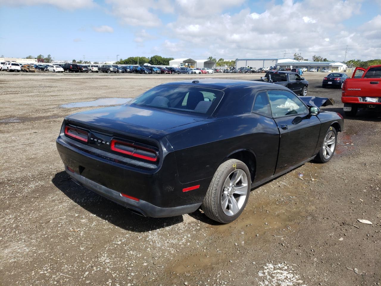 Photo 4 from auction – 2015 DODGE CHALLENGER with VIN 2C3CDZAG1FH823448