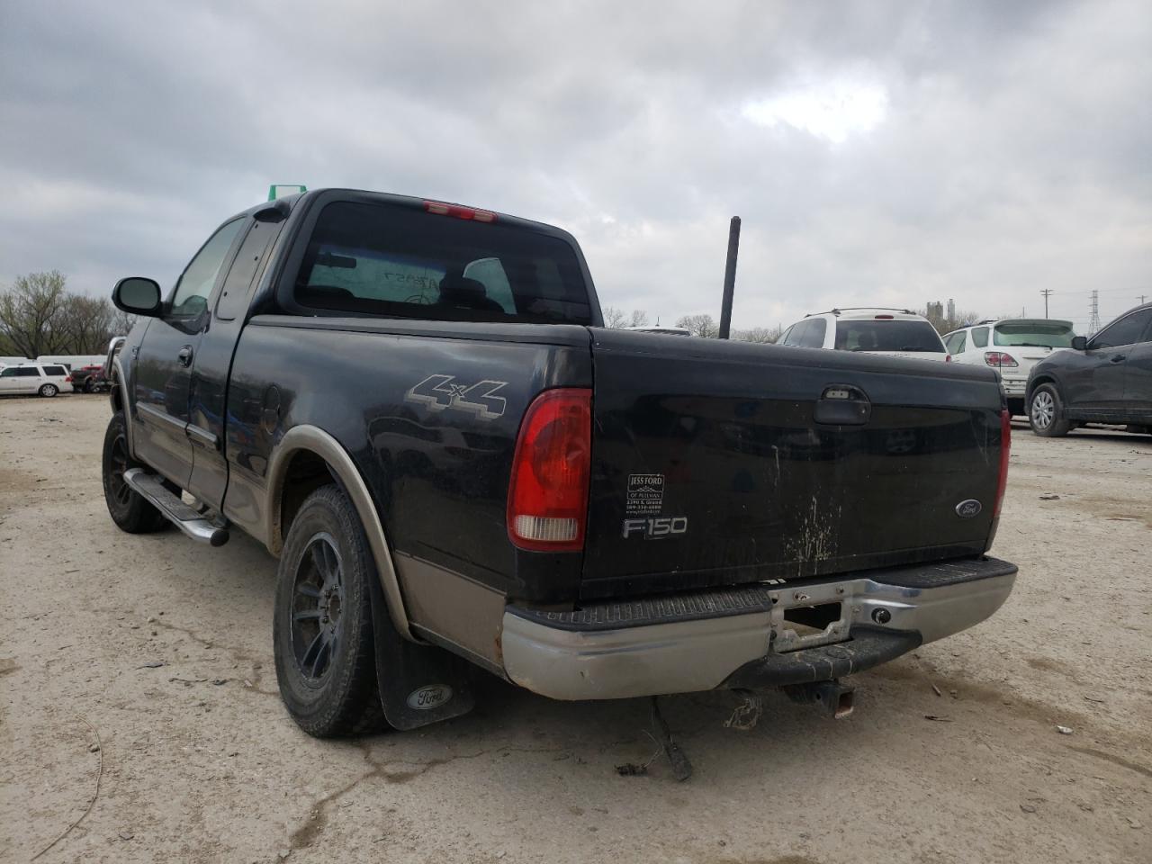 Photo 3 from auction – 2002 FORD F150 with VIN 1FTRX18L72NA76957