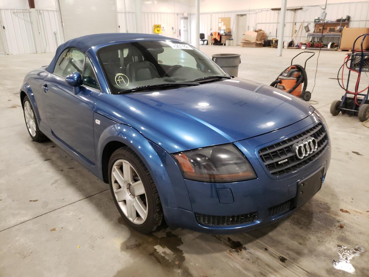AUDI TT QUATTRO 2003 with VIN TRUUT28N031014120 - Photo from auction