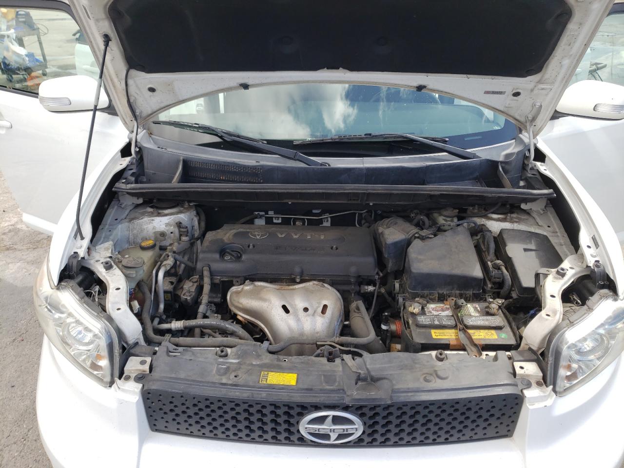 Photo 7 from auction – 2008 TOYOTA SCION XB with VIN JTLKE50EX81058985