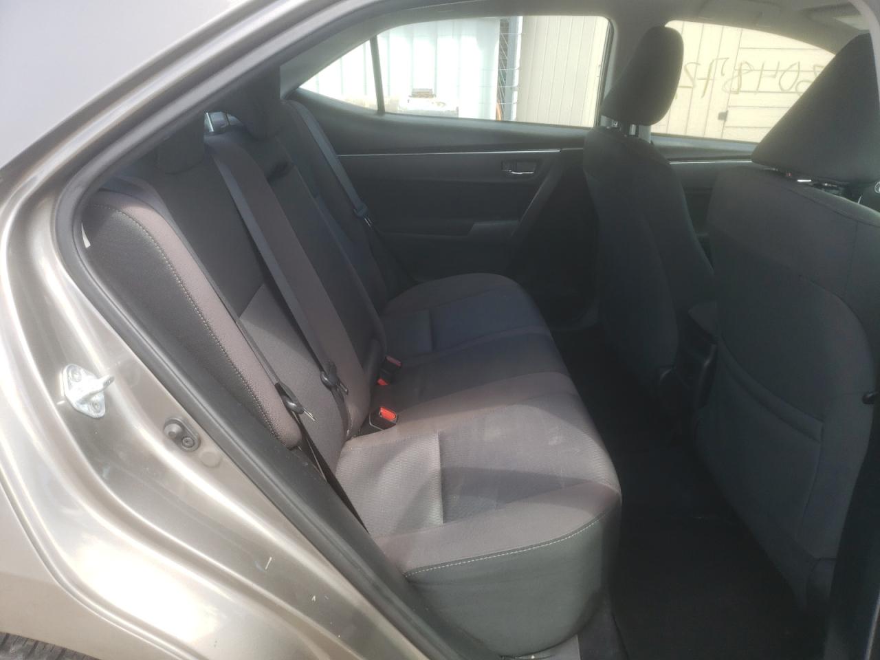 Photo 6 from auction – 2018 TOYOTA COROLLA L with VIN 2T1BURHE9JC107279