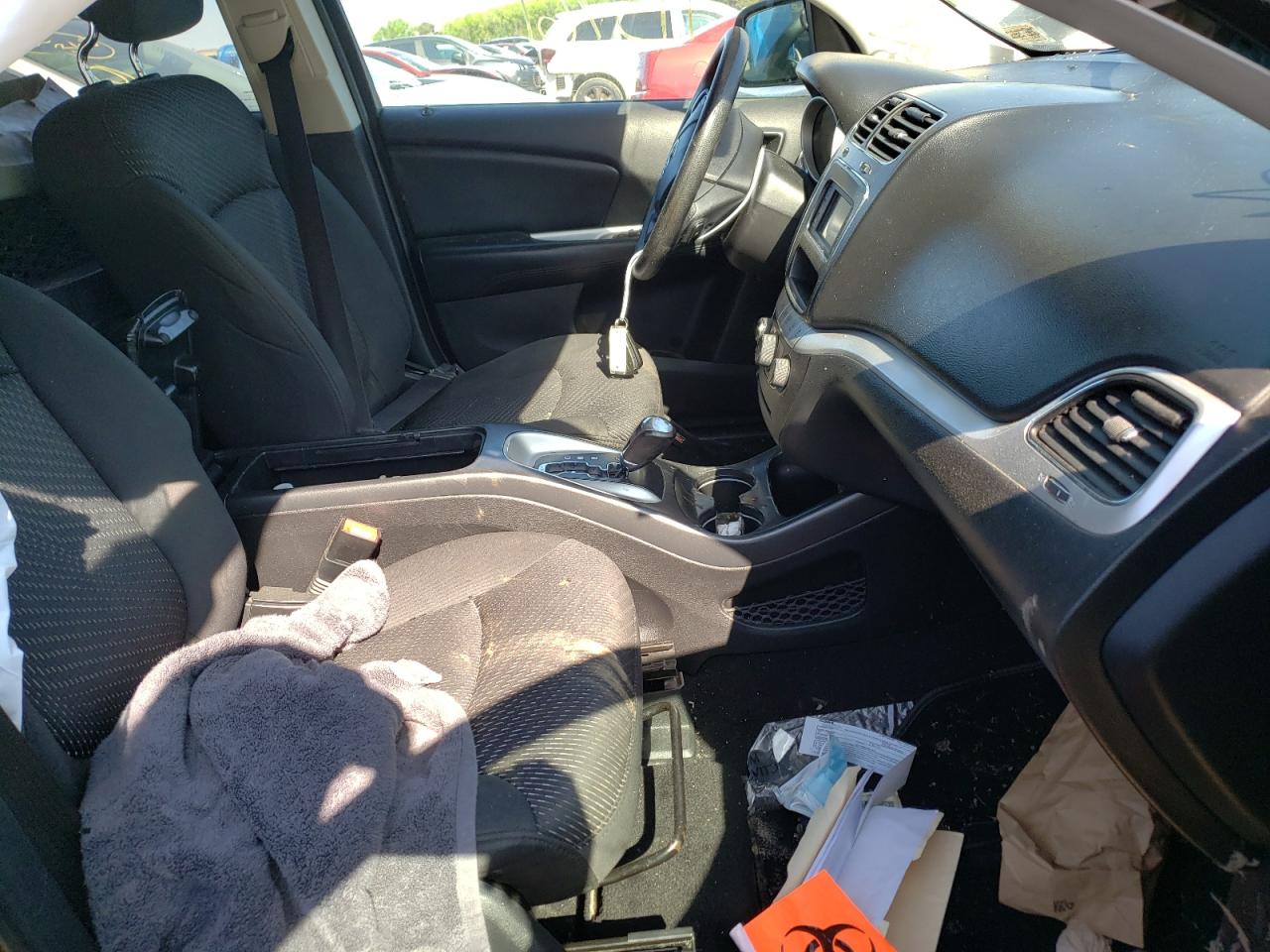 Photo 5 from auction – 2015 DODGE JOURNEY SX with VIN 3C4PDCBG0FT742697