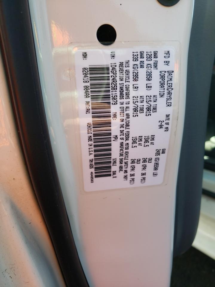 Photo 10 from auction – 2005 DODGE CARAVAN with VIN 1D4GP24R25B115079