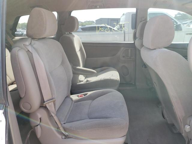 Photo 6 from auction – 2004 TOYOTA SIENNA CE with VIN 5TDZA23C04S118381