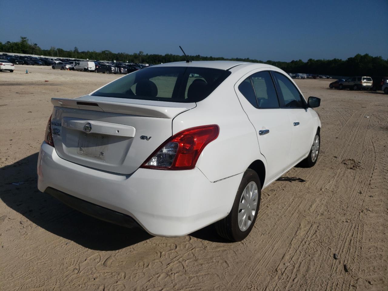 Photo 4 from auction – 2018 NISSAN VERSA S with VIN 3N1CN7AP2JK412744