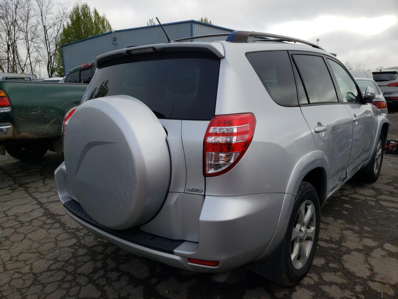 Photo 4 from auction – 2010 TOYOTA RAV4 LIMIT with VIN JTMDK4DV0AD013219