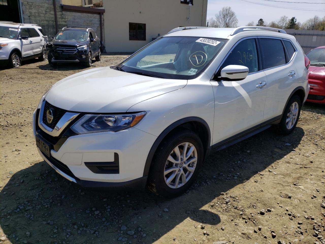 Photo 2 from auction – 2018 NISSAN ROGUE S with VIN KNMAT2MV5JP618713