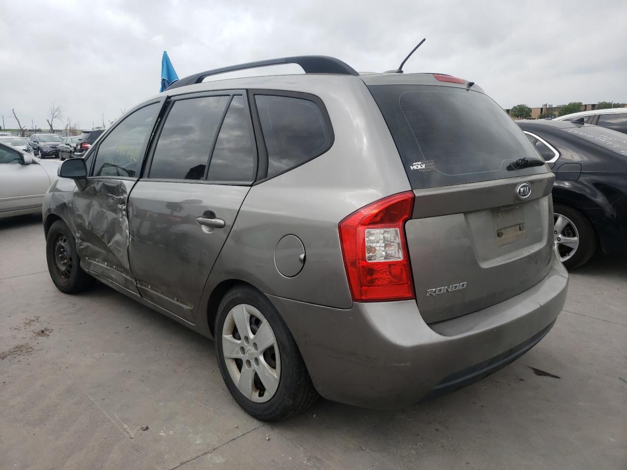 Photo 3 from auction – 2009 KIA RONDO BASE with VIN KNAFG528097225185