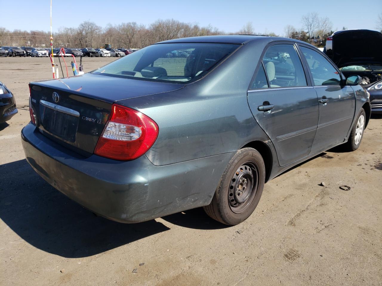 Photo 4 from auction – 2003 TOYOTA CAMRY LE with VIN 4T1BE32KX3U760942