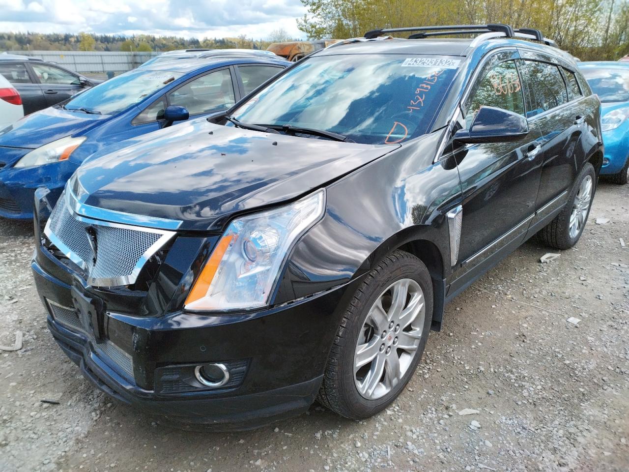 Photo 2 from auction – 2016 CADILLAC SRX PREMIU with VIN 3GYFNDE30GS572673