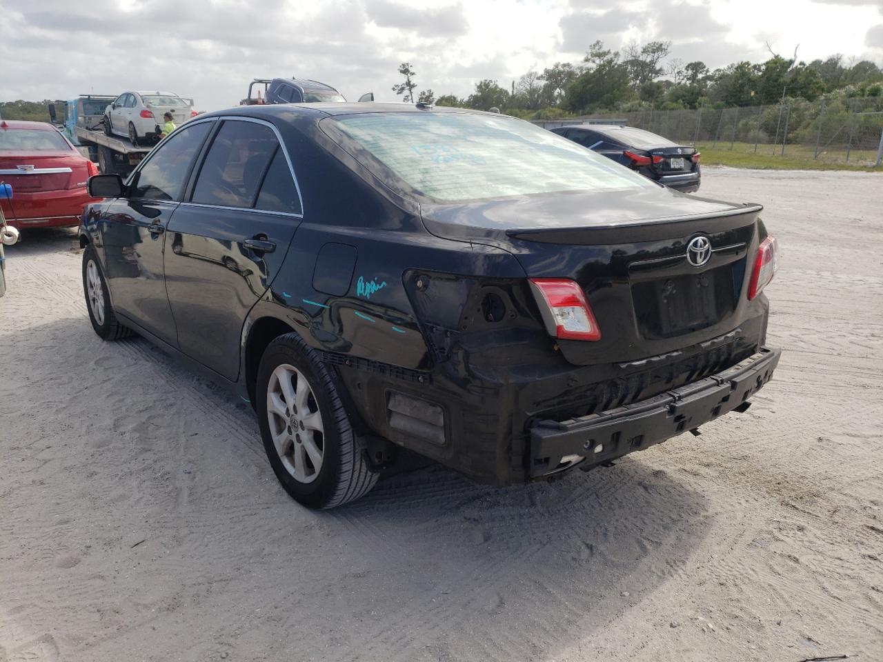 Zdjęcie 3 z aukcji – 2010 TOYOTA CAMRY BASE z VIN 4T1BF3EK1AU543740