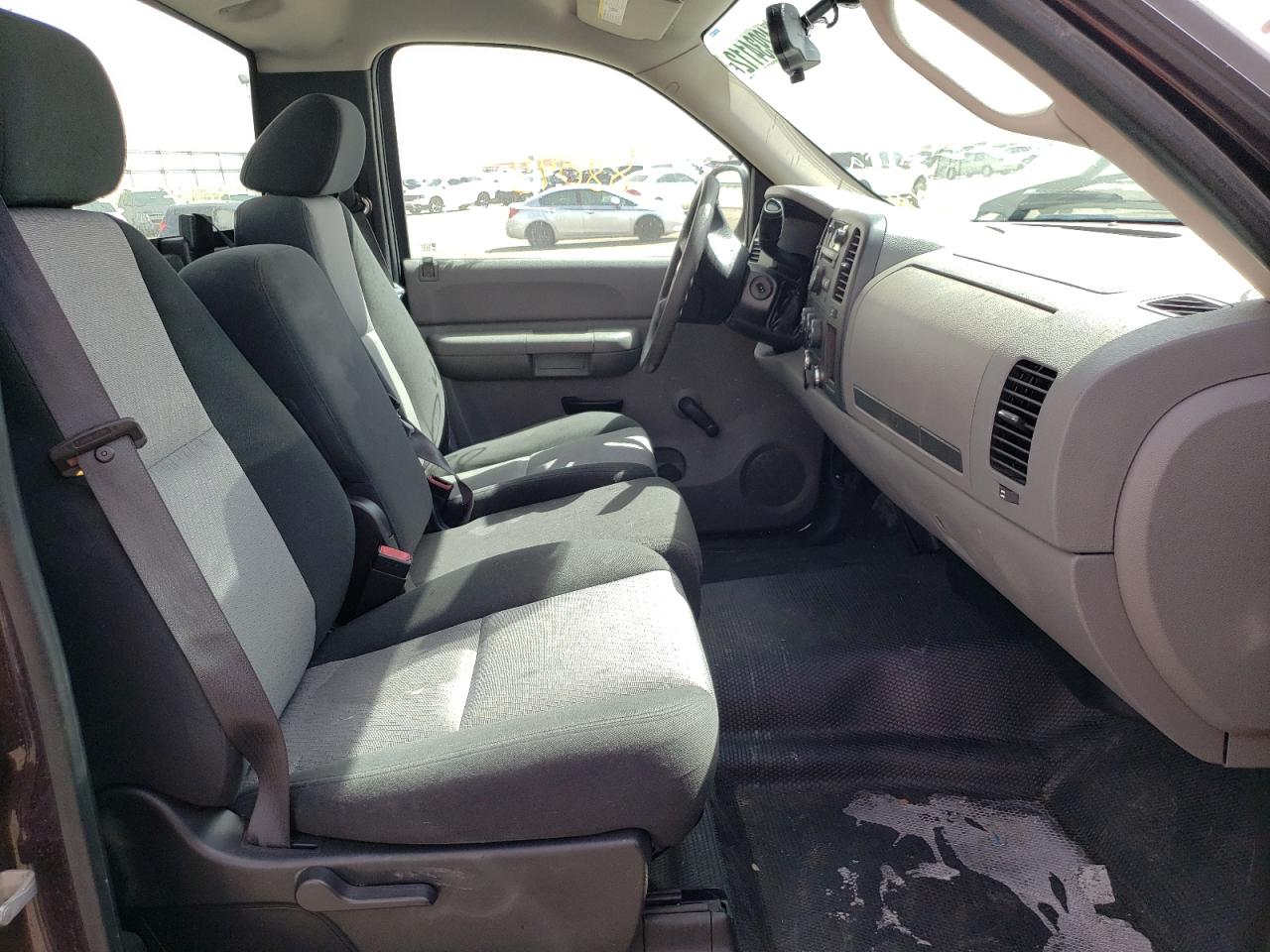 Photo 5 from auction – 2008 CHEVROLET SILVERADO with VIN 1GCEC14X58Z130289