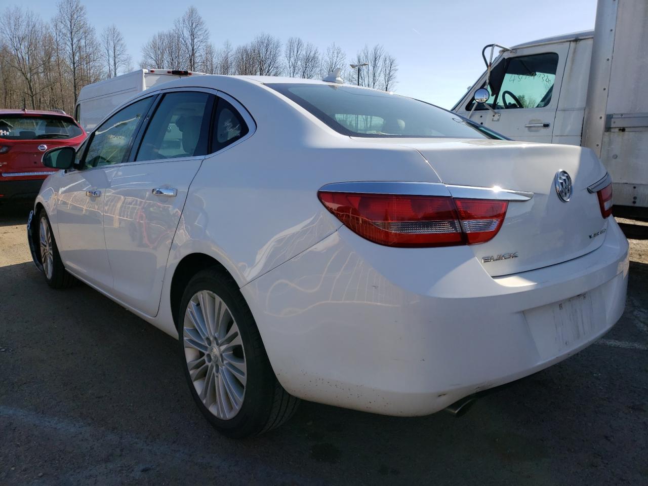 Photo 3 from auction – 2013 BUICK VERANO with VIN 1G4PP5SK4D4220919