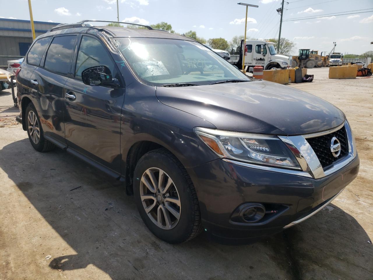 NISSAN PATHFINDER 2014 with VIN 5N1AR2MN1EC723224 - Photo from auction