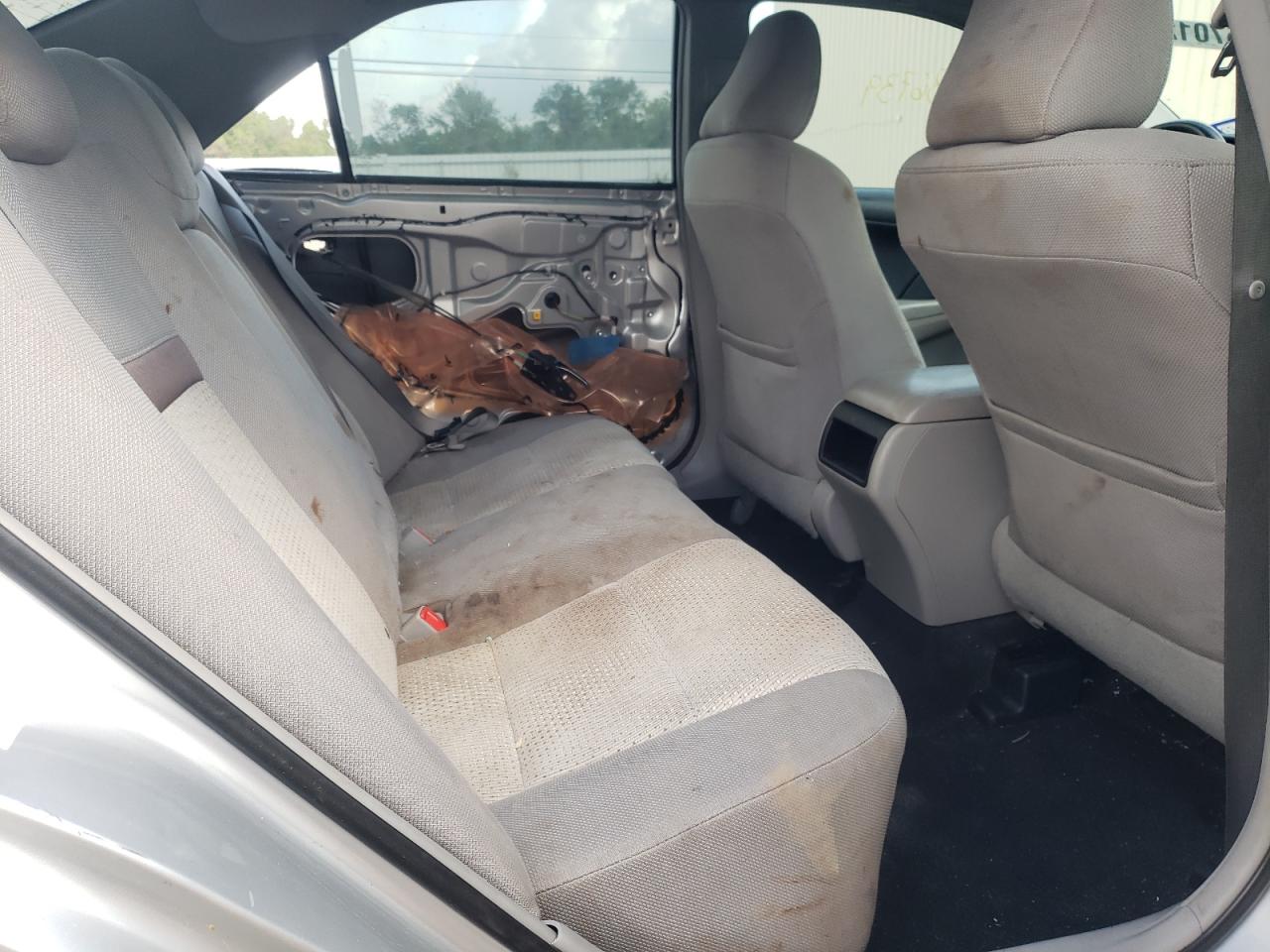 Photo 6 from auction – 2014 TOYOTA CAMRY L with VIN 4T1BF1FK6EU339377