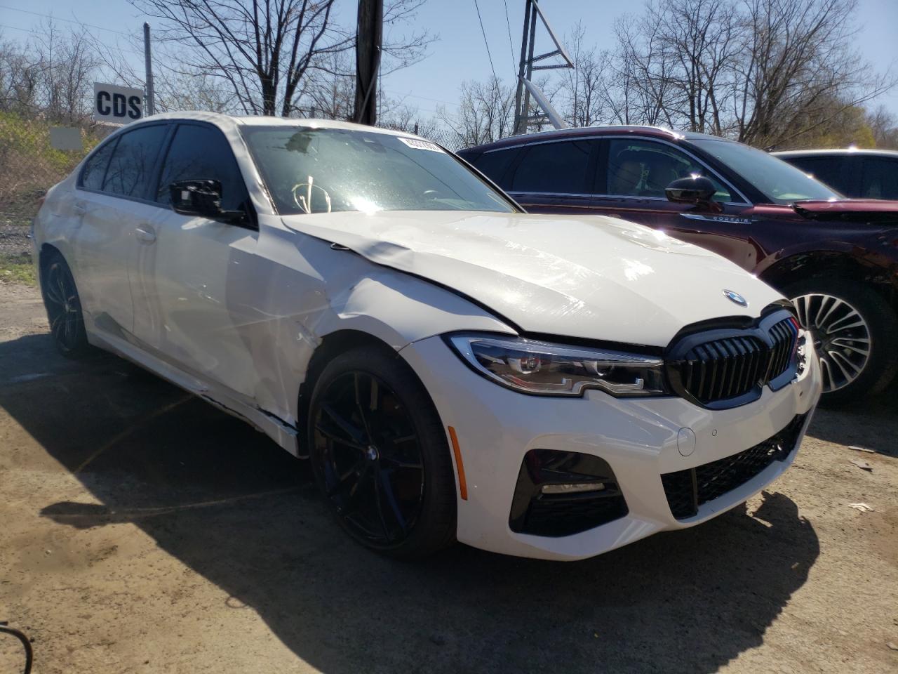 BMW 330XI 2021 with VIN 3MW5R7J01M8B56138 - Photo from auction