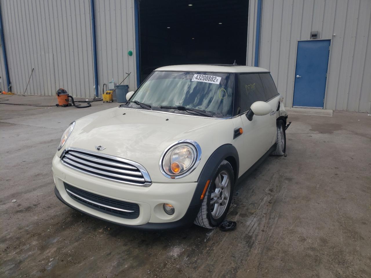 Photo 2 from auction – 2012 MINI COOPER with VIN WMWSU3C53CT263086