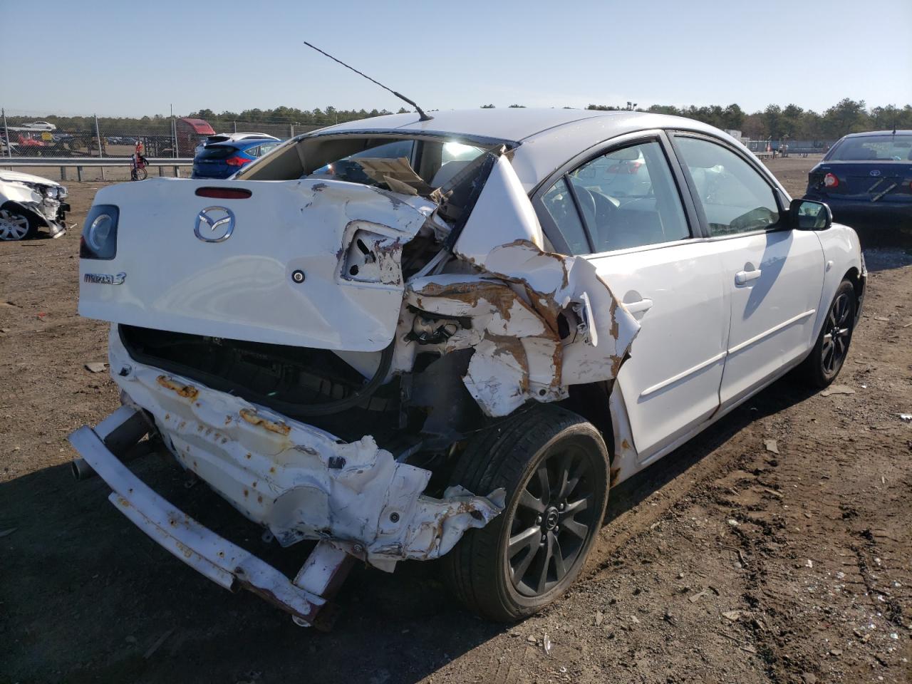 Photo 4 from auction – 2008 MAZDA 3 I with VIN JM1BK32G981837978