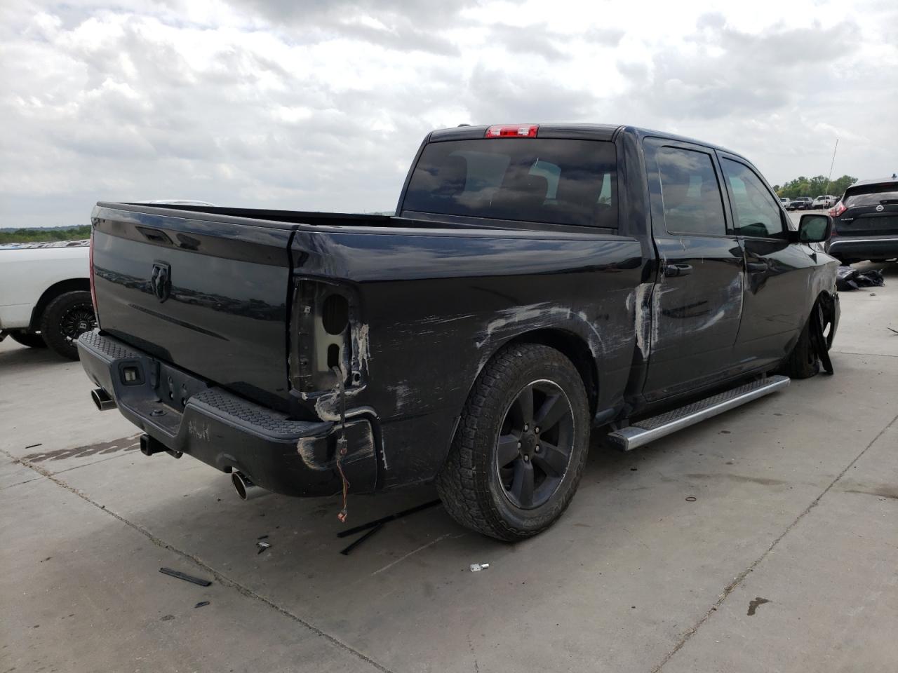 Photo 4 from auction – 2015 RAM 1500 ST with VIN 1C6RR6KT6FS605216