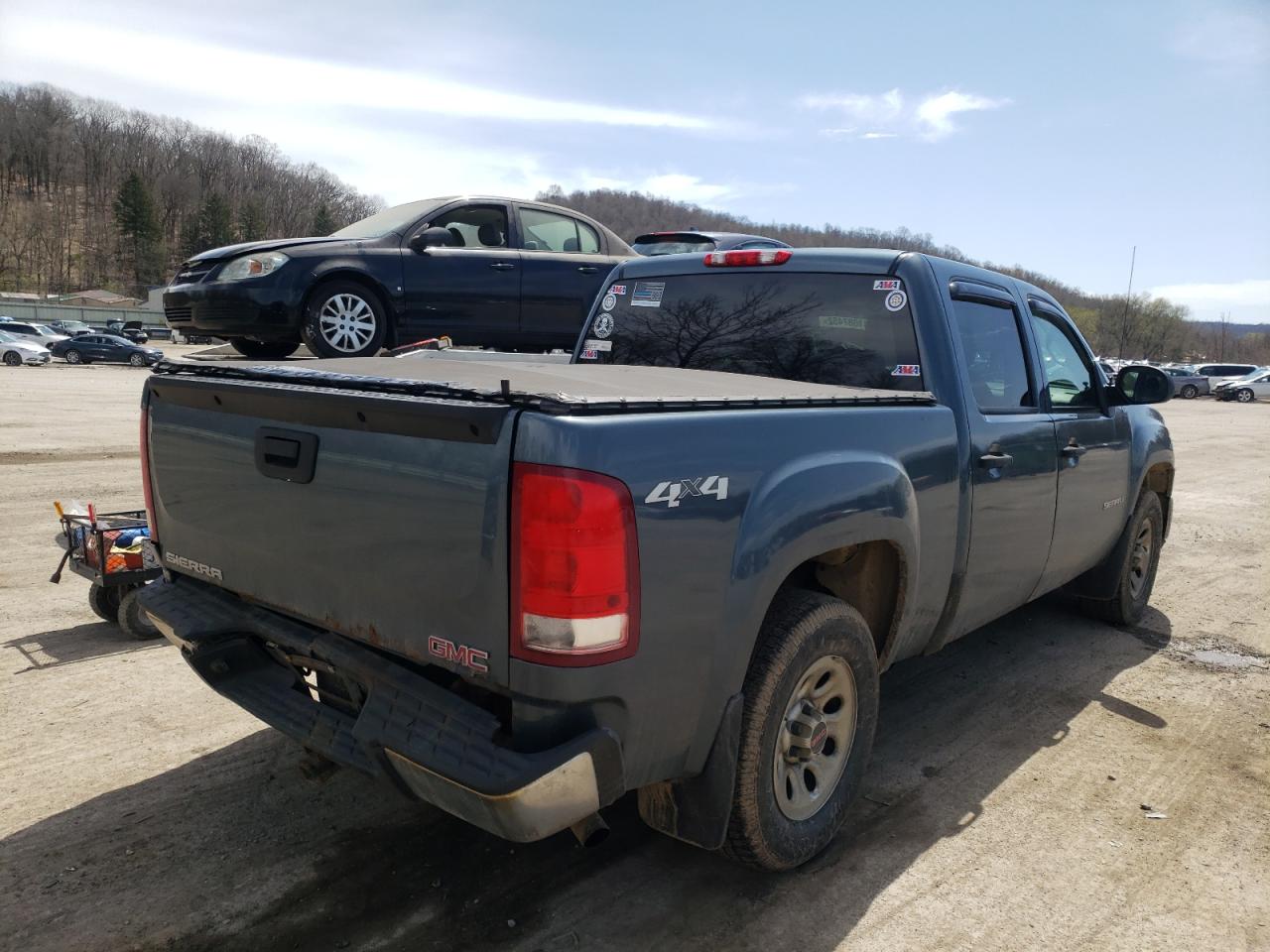 Photo 4 from auction – 2008 GMC SIERRA K15 with VIN 2GTEK13MX81135989