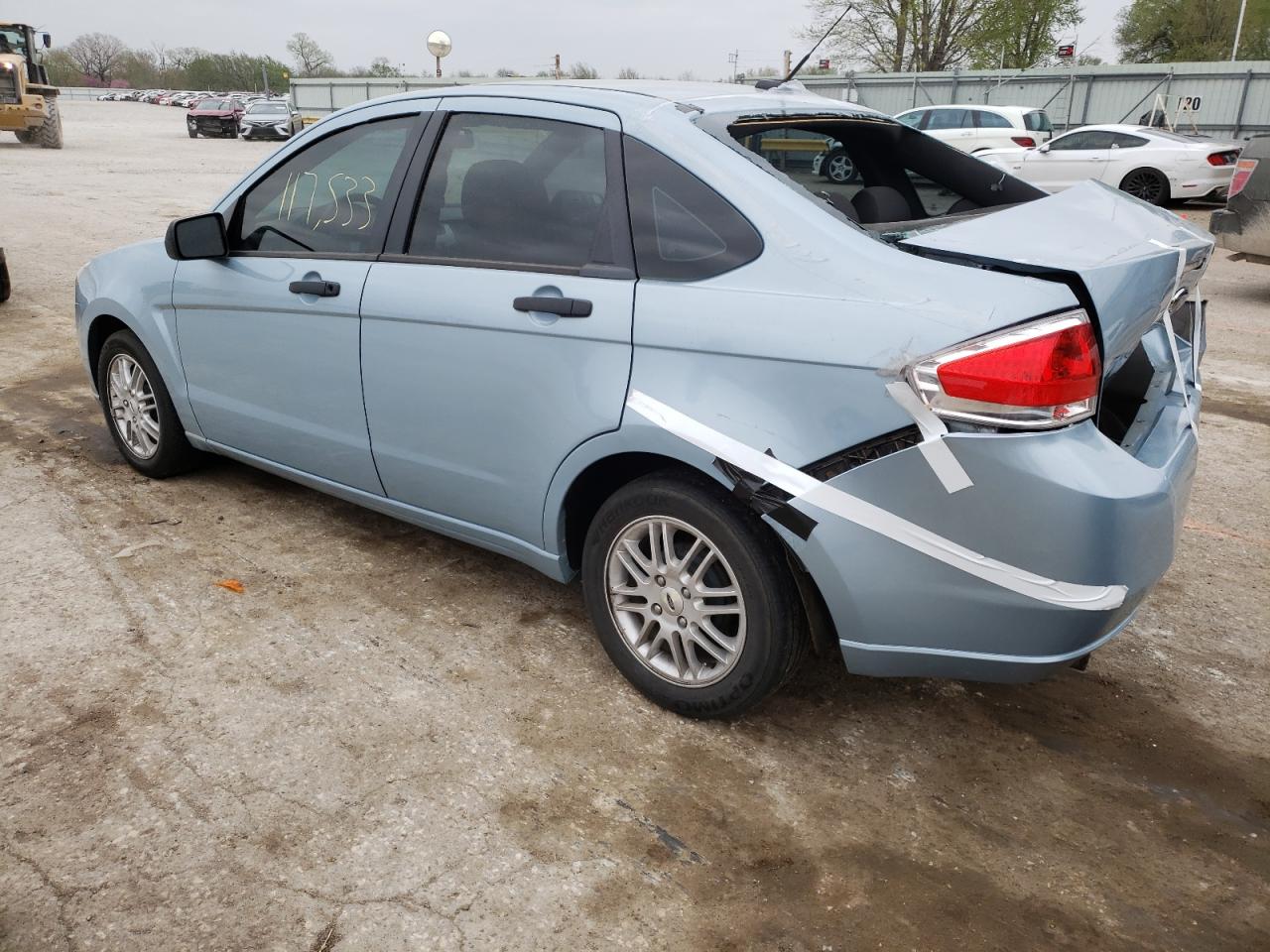 Photo 3 from auction – 2009 FORD FOCUS SE with VIN 1FAHP35N59W221193