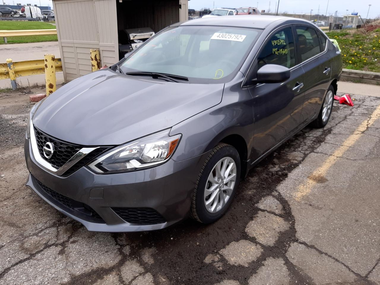 Photo 2 from auction – 2019 NISSAN SENTRA S with VIN 3N1AB7AP2KL614205