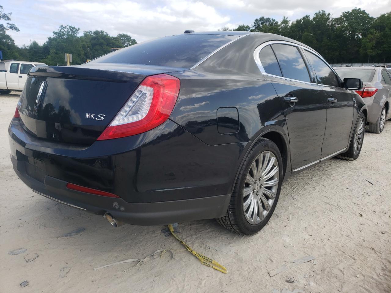 Photo 4 from auction – 2014 LINCOLN MKS with VIN 1LNHL9DK5EG604499