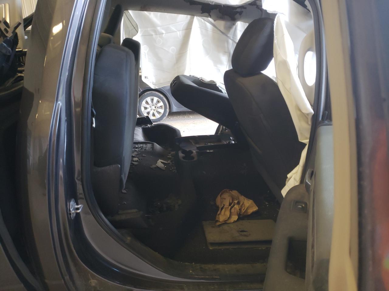 Photo 6 from auction – 2021 RAM 1500 CLASS with VIN 1C6RR7LG8MS542978