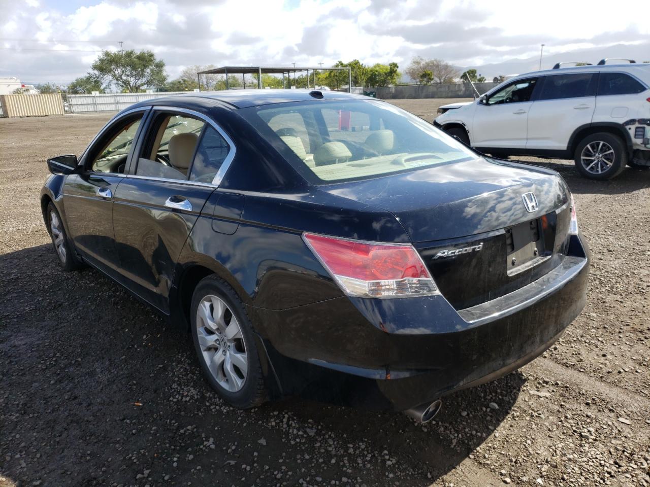 Photo 3 from auction – 2010 HONDA ACCORD EXL with VIN 1HGCP3F80AA029499