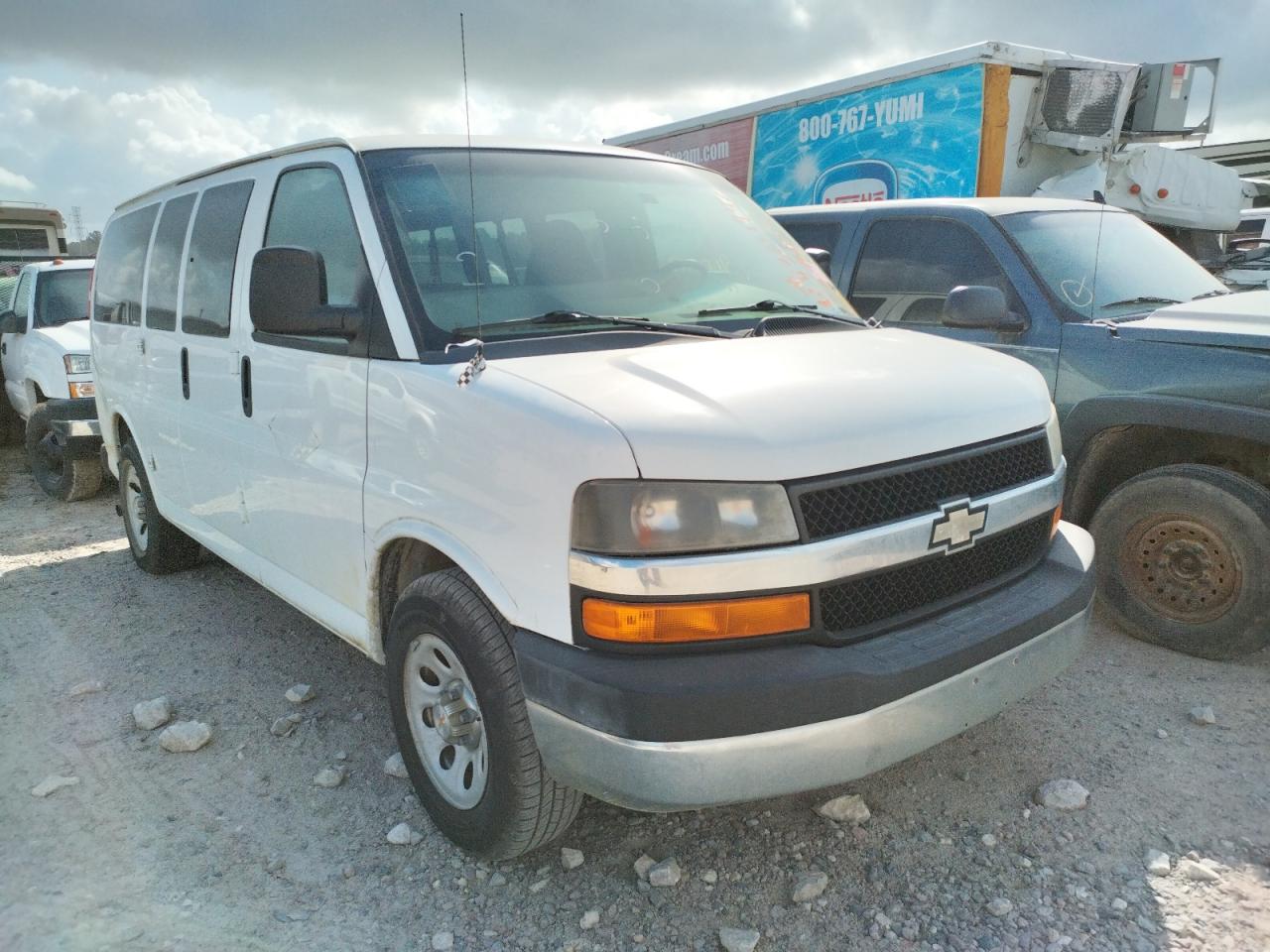 CHEVROLET EXPRESS G1 2013 with VIN 1GNSGCF44D1151303 - Photo from auction