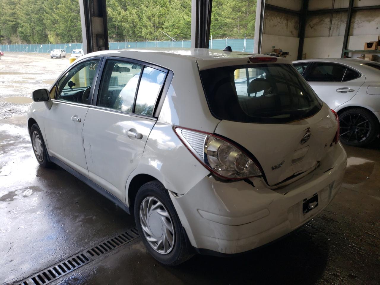 Photo 3 from auction – 2007 NISSAN VERSA S with VIN 3N1BC13E47L441563
