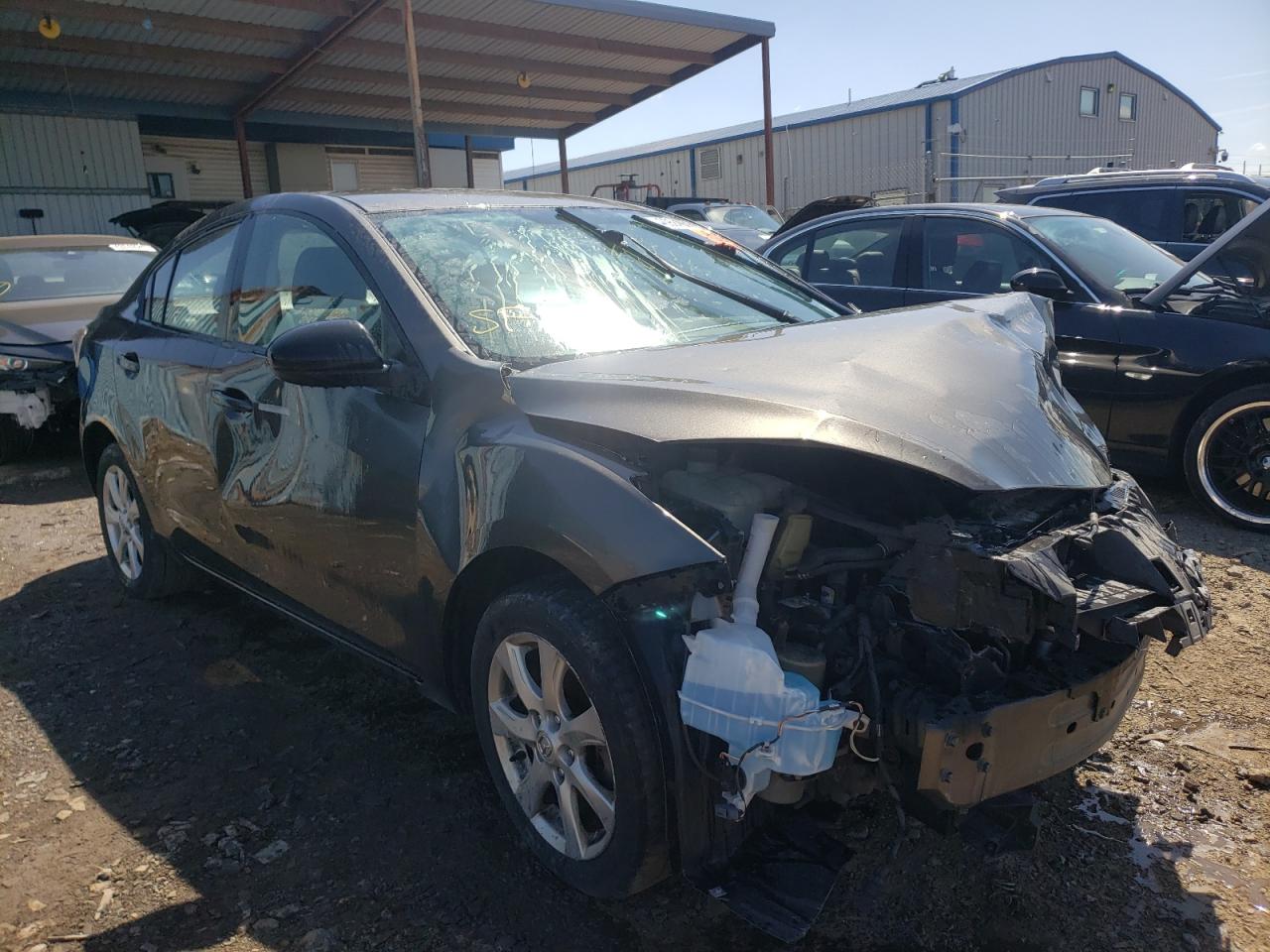 MAZDA 3 I 2010 with VIN JM1BL1SG6A1277683 - Photo from auction