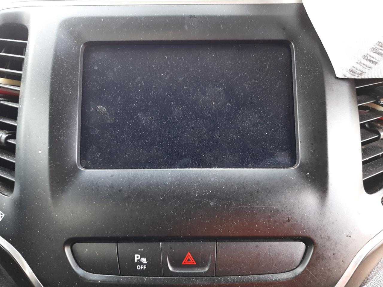 Photo 9 from auction – 2019 JEEP CHEROKEE L with VIN 1C4PJLLB7KD318672