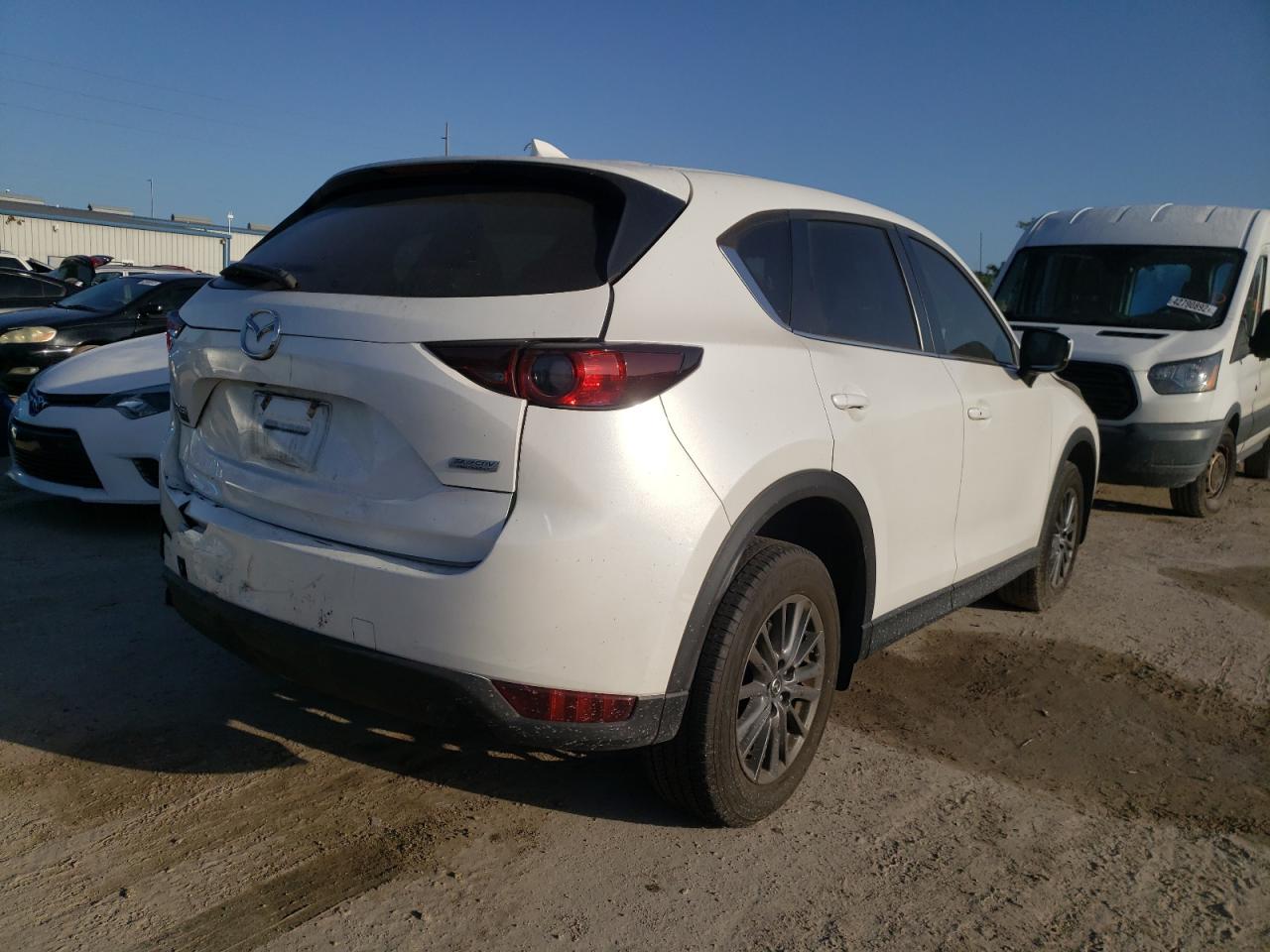 Photo 4 from auction – 2019 MAZDA CX-5 TOURI with VIN JM3KFACMXK1631287
