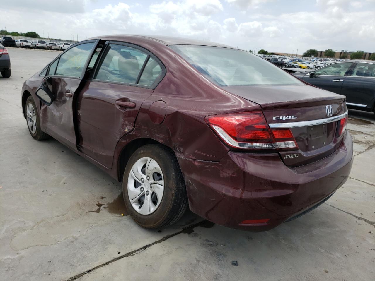 Photo 3 from auction – 2014 HONDA CIVIC LX with VIN 19XFB2F50EE053332
