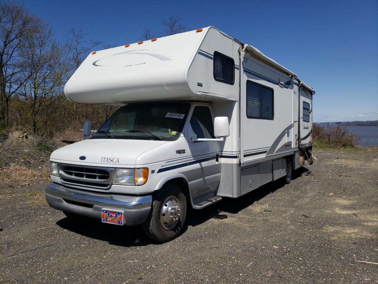 Photo 2 from auction – 2002 FORD ECONOLINE with VIN 1FDXE45SX2HA11315
