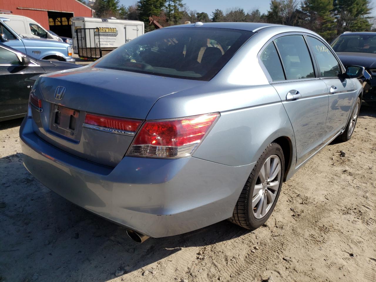 Photo 4 from auction – 2011 HONDA ACCORD EXL with VIN 1HGCP2F81BA088525