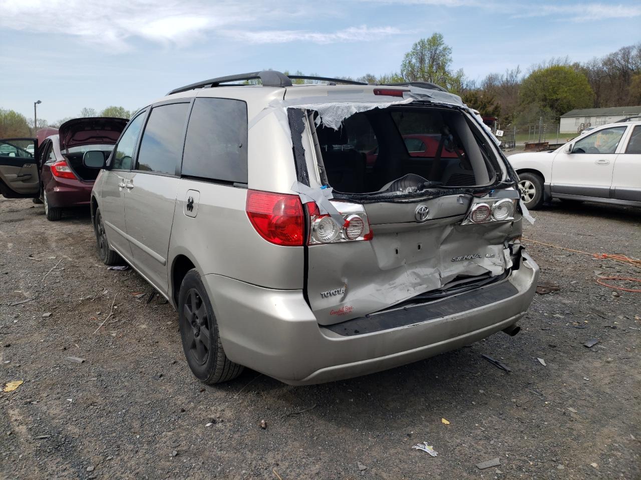 Photo 3 from auction – 2006 TOYOTA SIENNA CE with VIN 5TDZA23C06S500042